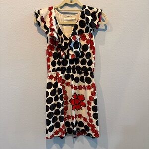 leifsdottir Ivory Satin Label with Yellow Tag